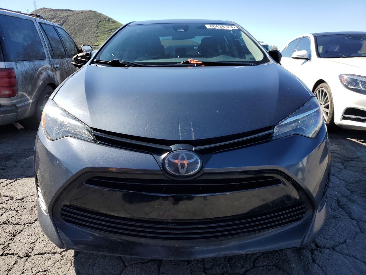 2019 TOYOTA COROLLA L - Фото 5