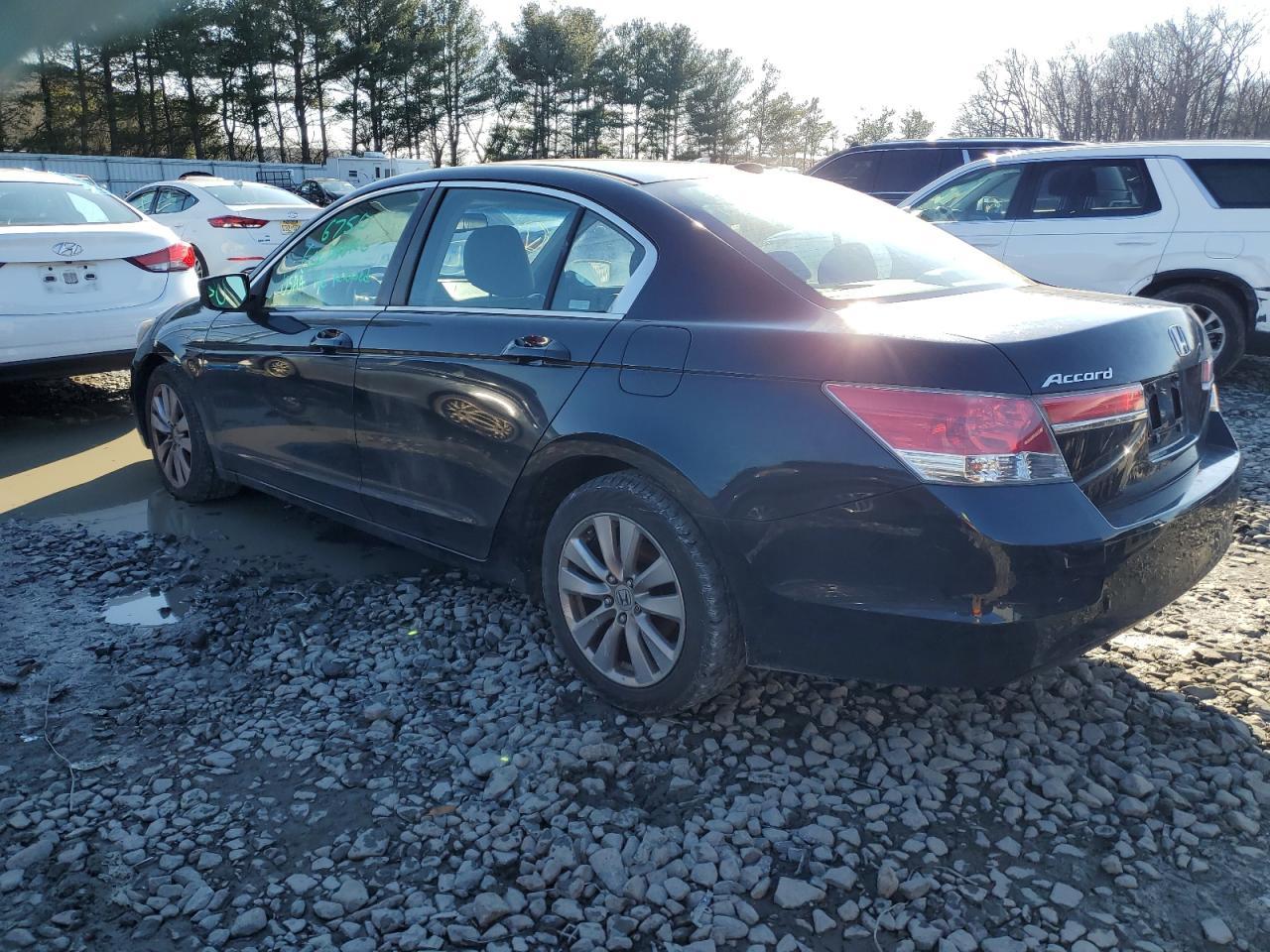 2012 HONDA ACCORD EXL - Image 2