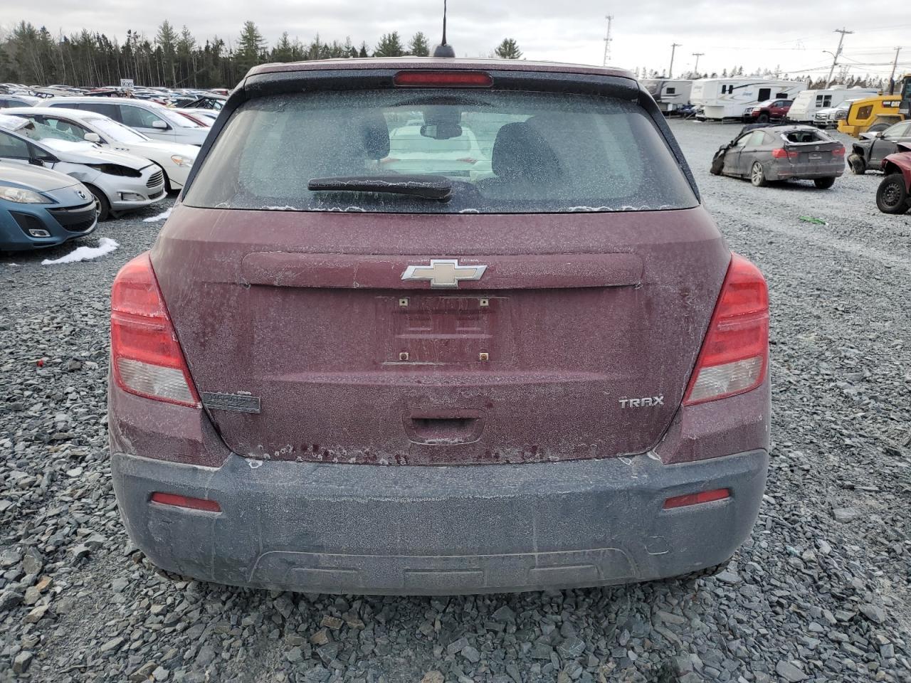 2015 CHEVROLET TRAX LS - Image 6