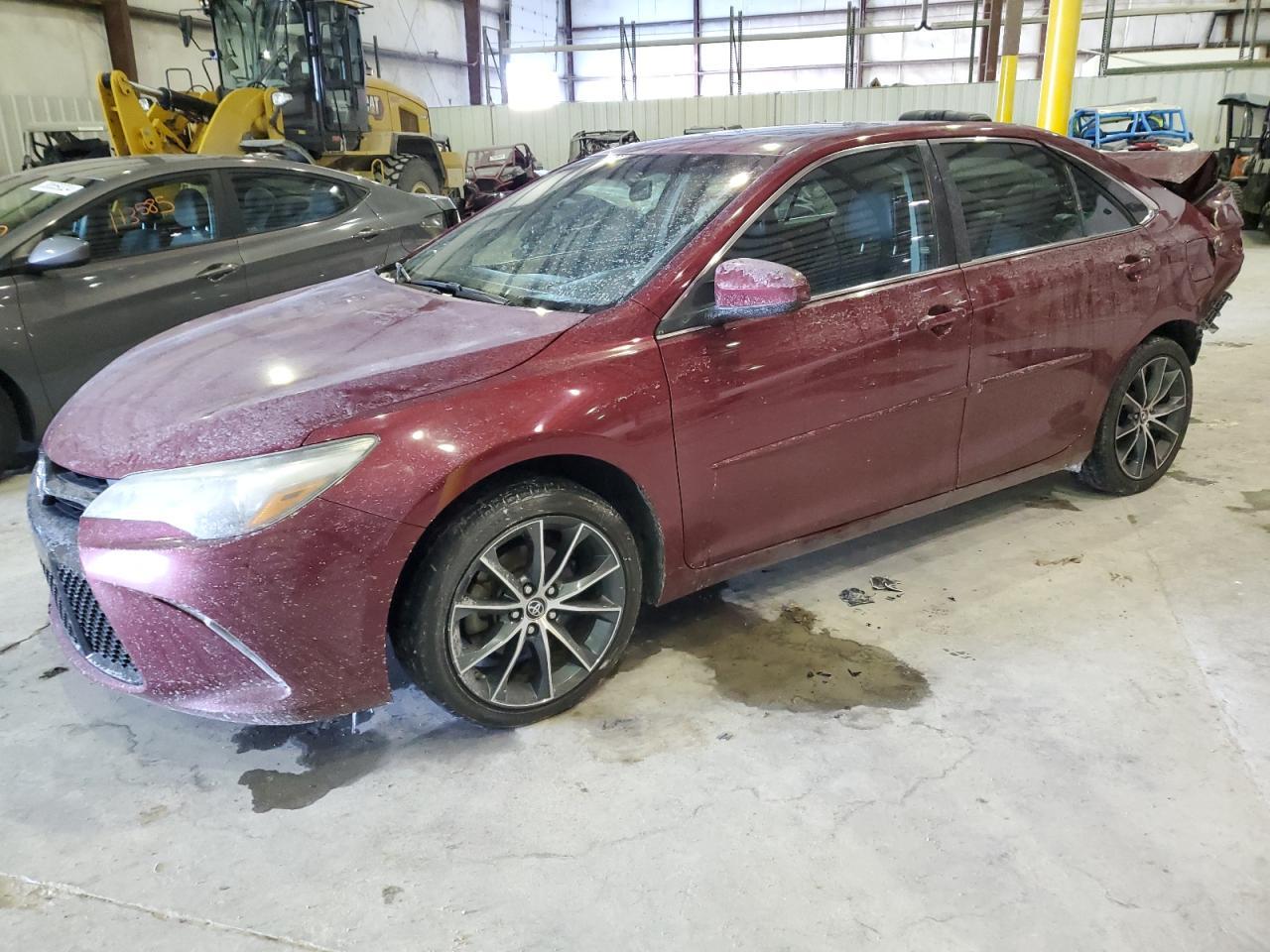 2016 TOYOTA CAMRY LE