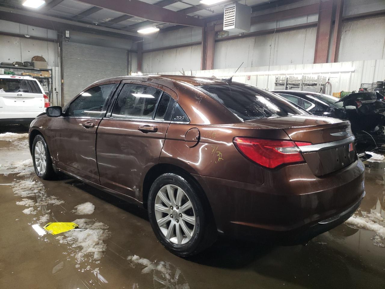 2012 CHRYSLER 200 TOURIN - Фото 2