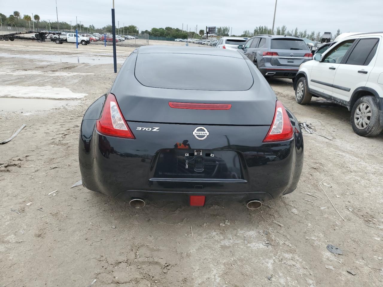 2016 NISSAN 370Z BASE - Фото 6