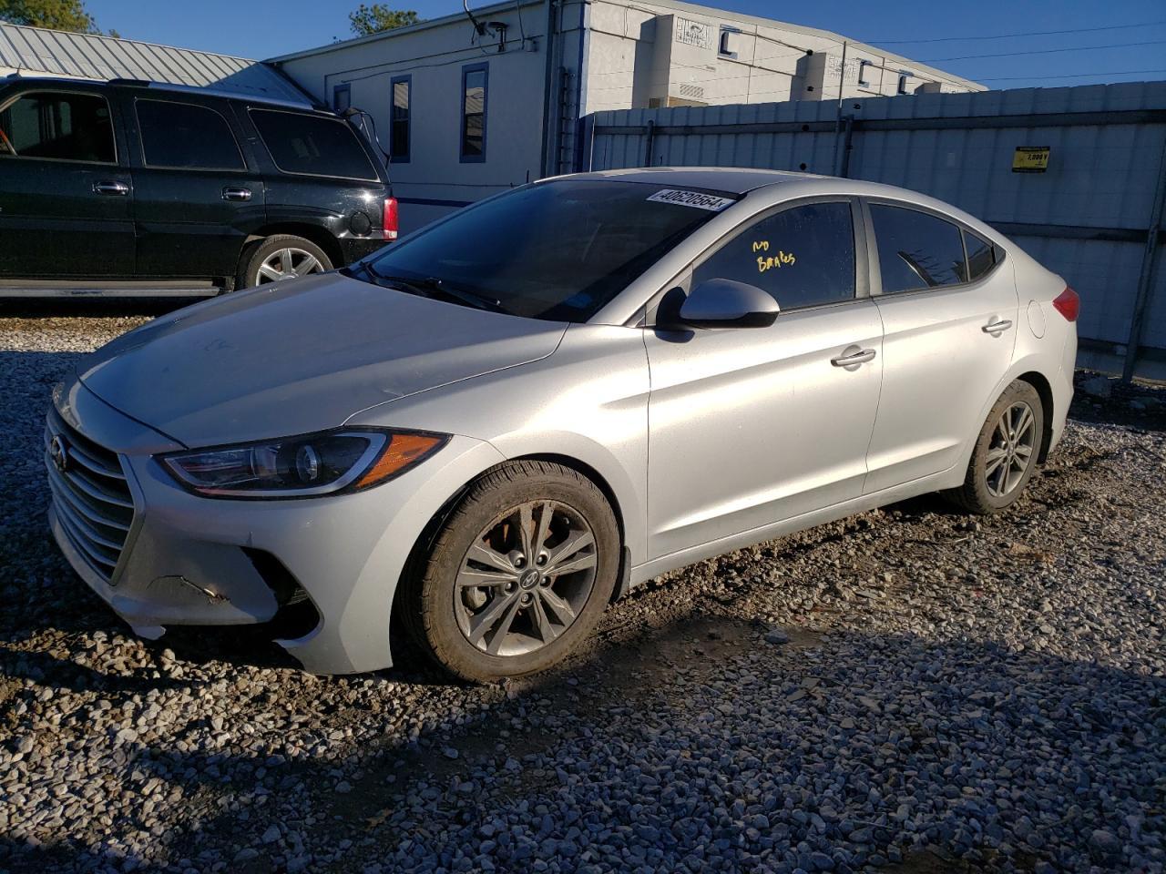2018 HYUNDAI ELANTRA SE