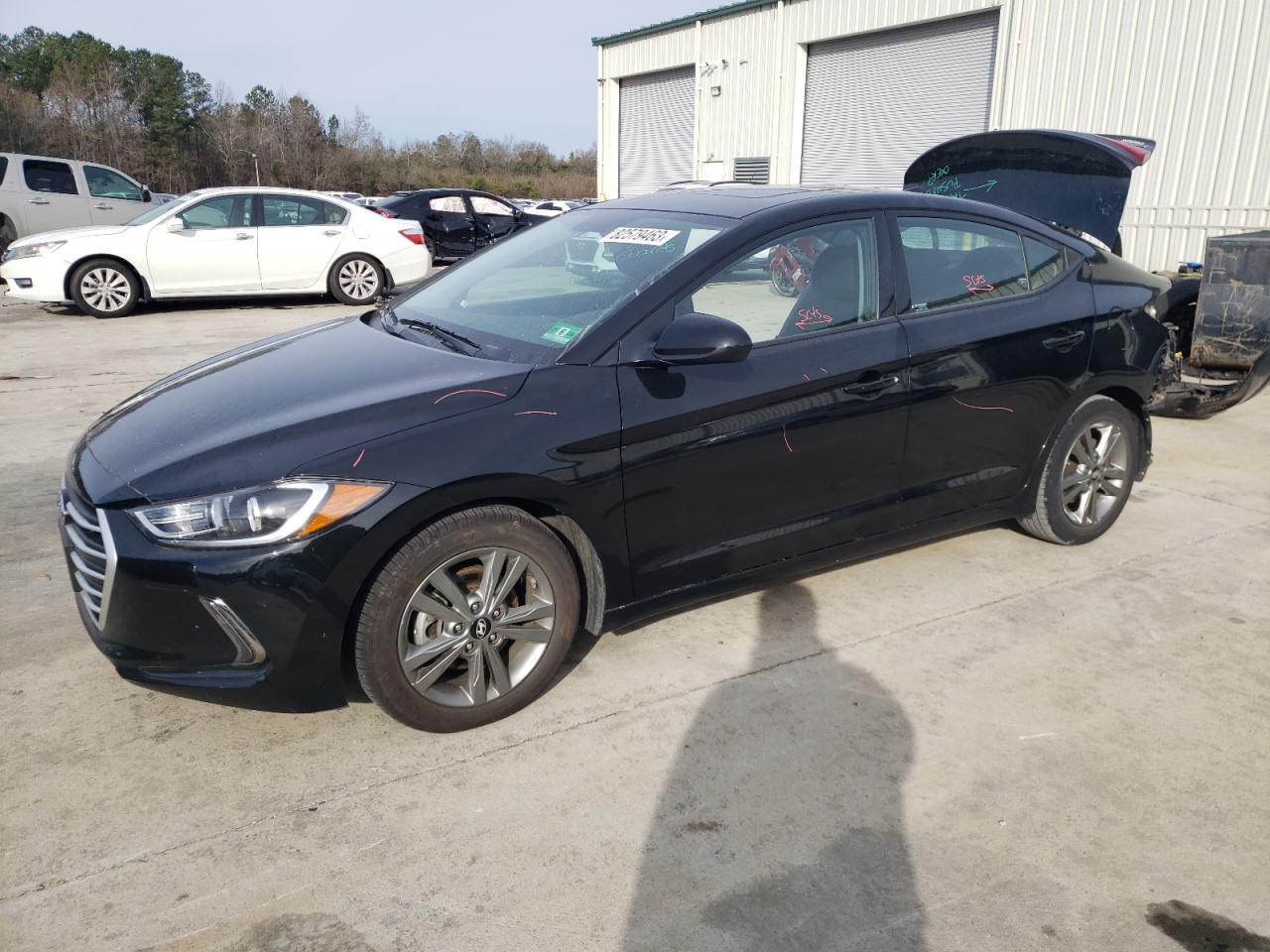 2018 HYUNDAI ELANTRA SE