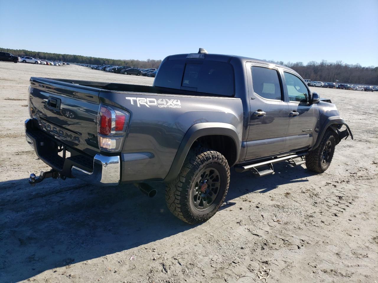 2023 TOYOTA TACOMA DOU - Фото 3