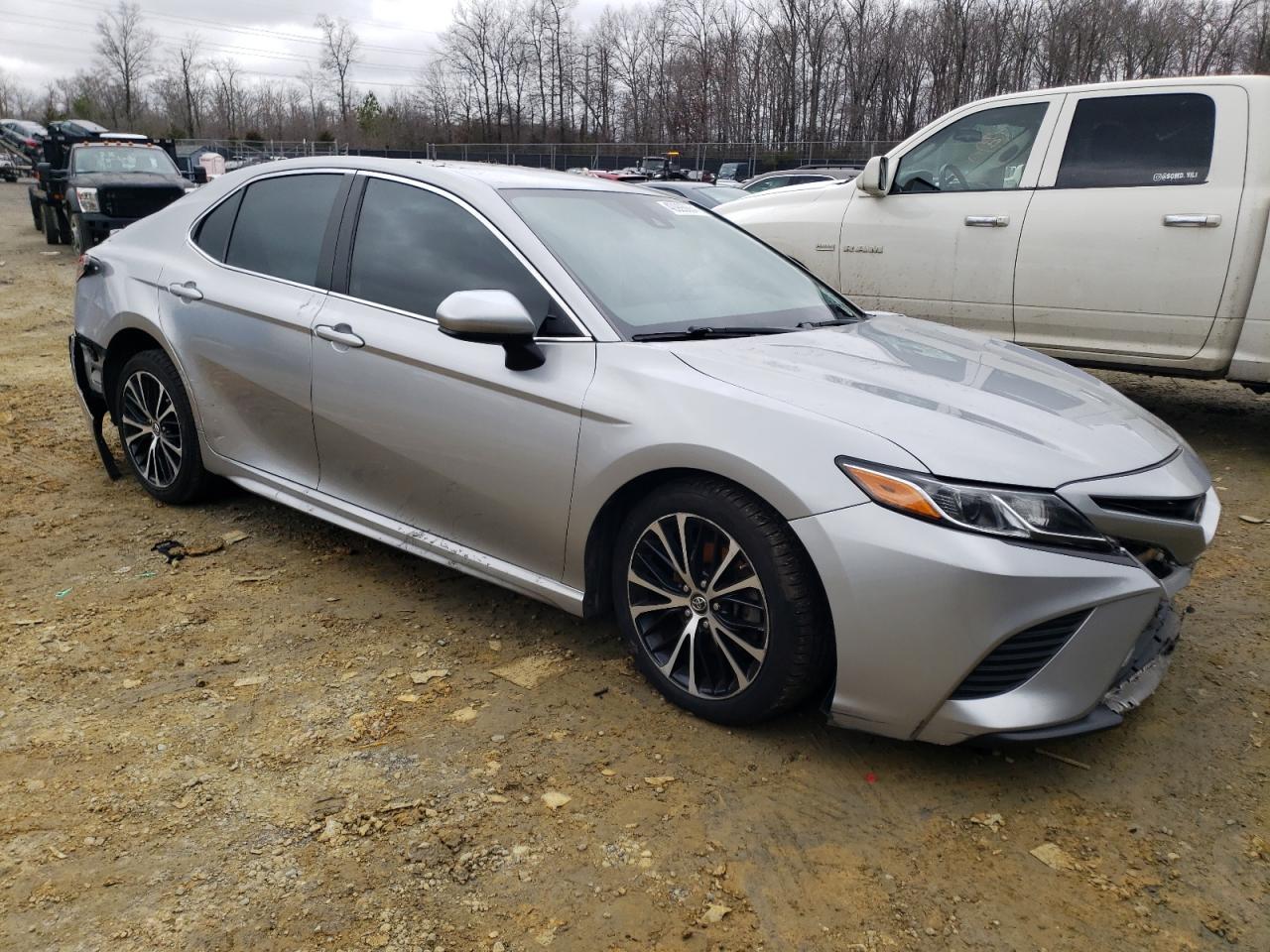 2019 TOYOTA CAMRY L - Image 4