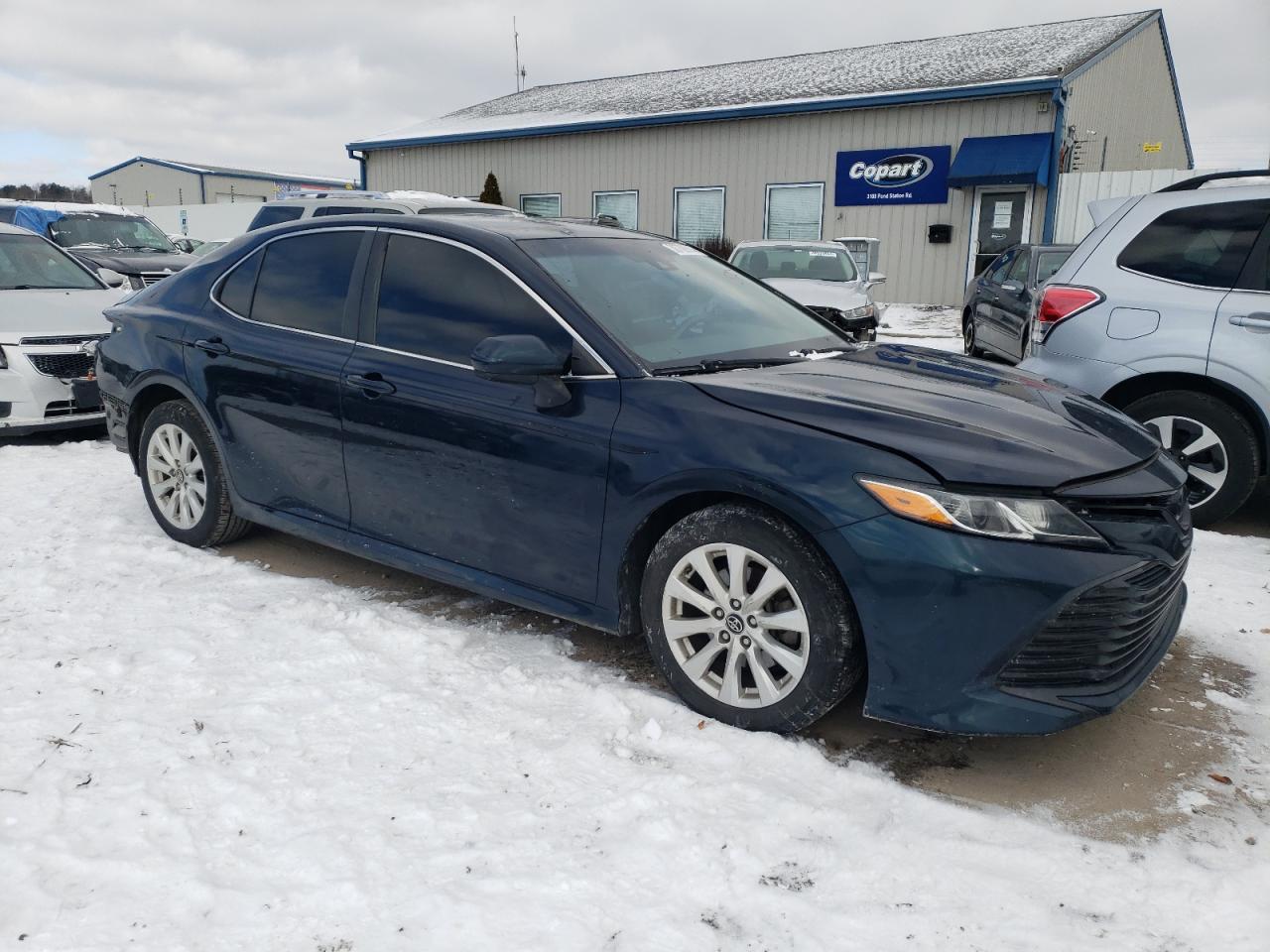 2018 TOYOTA CAMRY LE A - Image 4