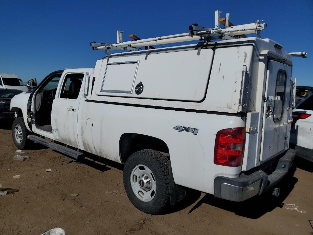 2014 CHEVROLET SILVERADO - Фото 2