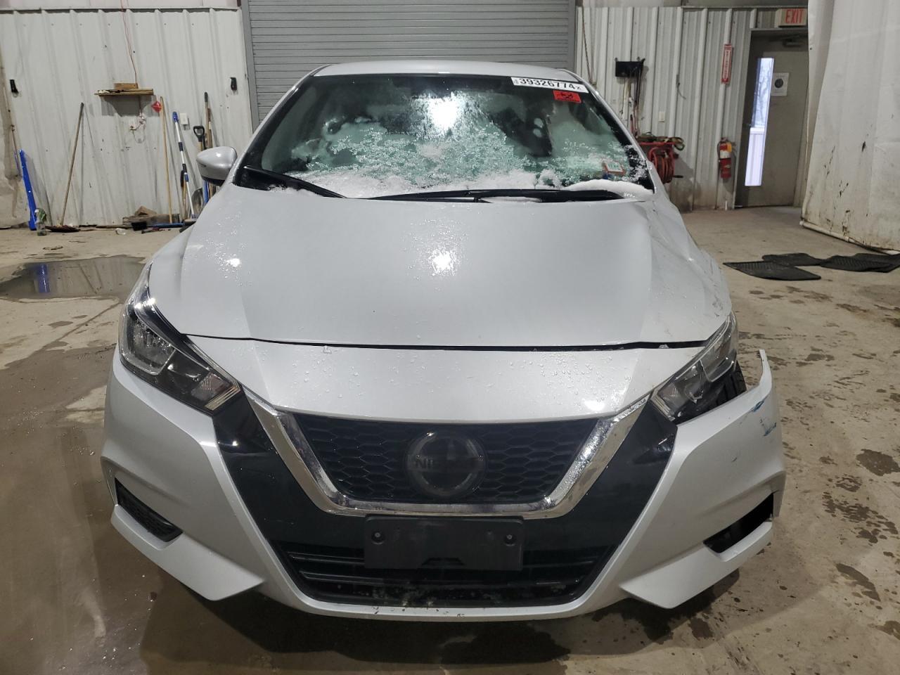 2021 NISSAN VERSA SV - Image 5