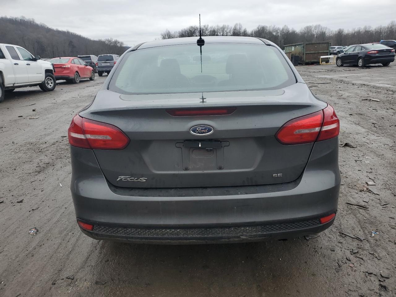 2018 FORD FOCUS SE - Image 6