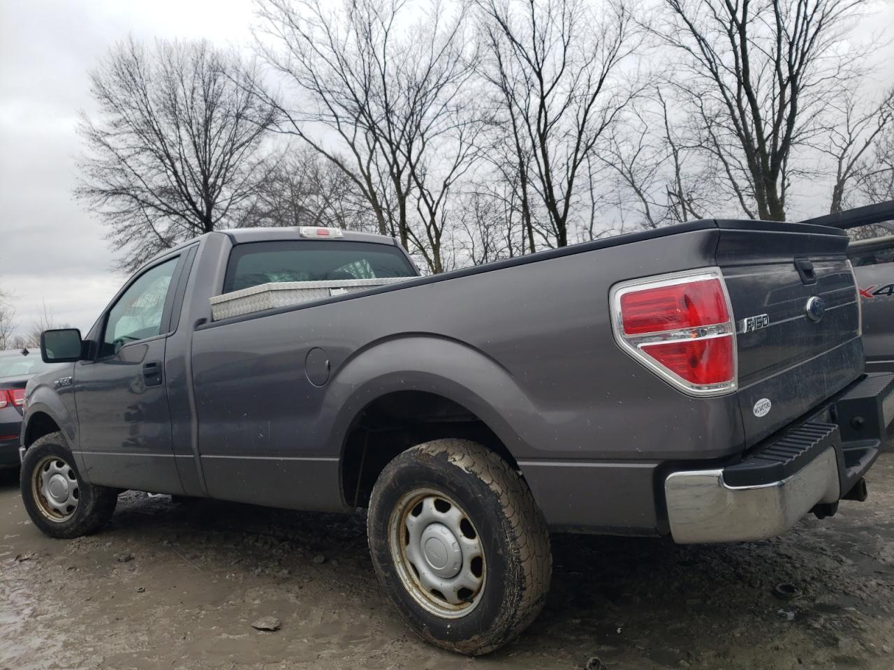 2010 FORD F150 - Image 2