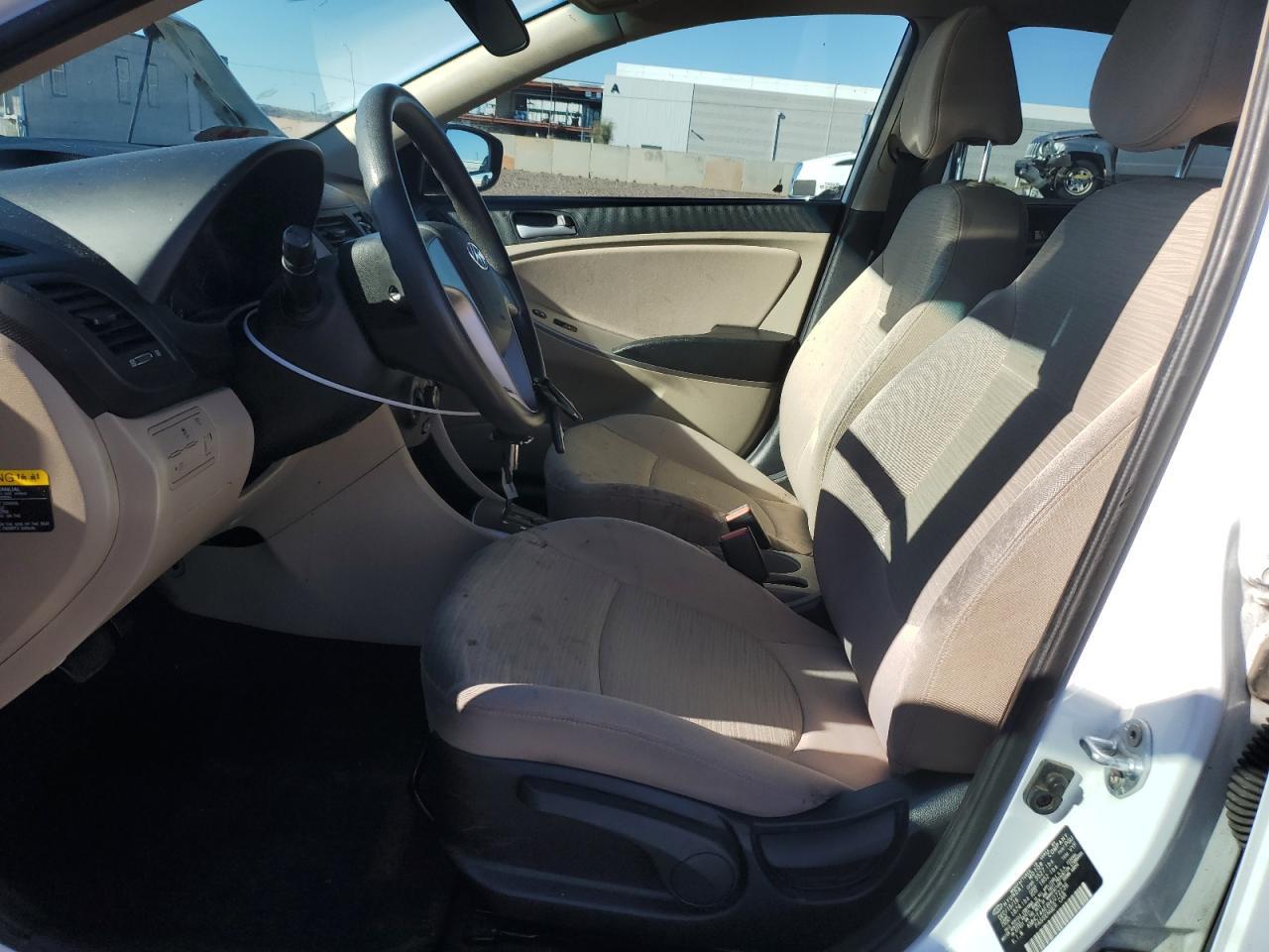 2017 HYUNDAI ACCENT SE - Image 7