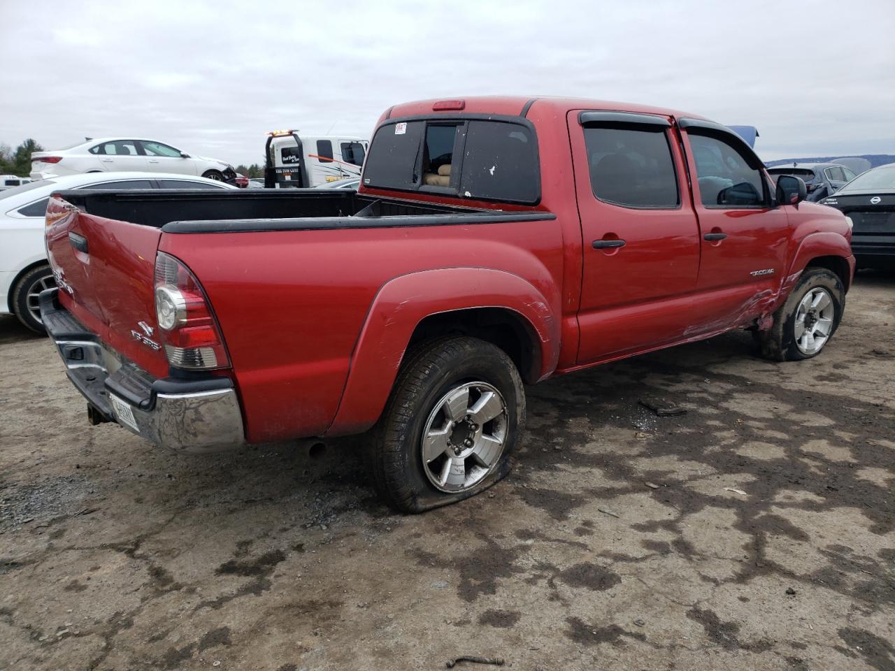 2013 TOYOTA TACOMA DOU - Image 3
