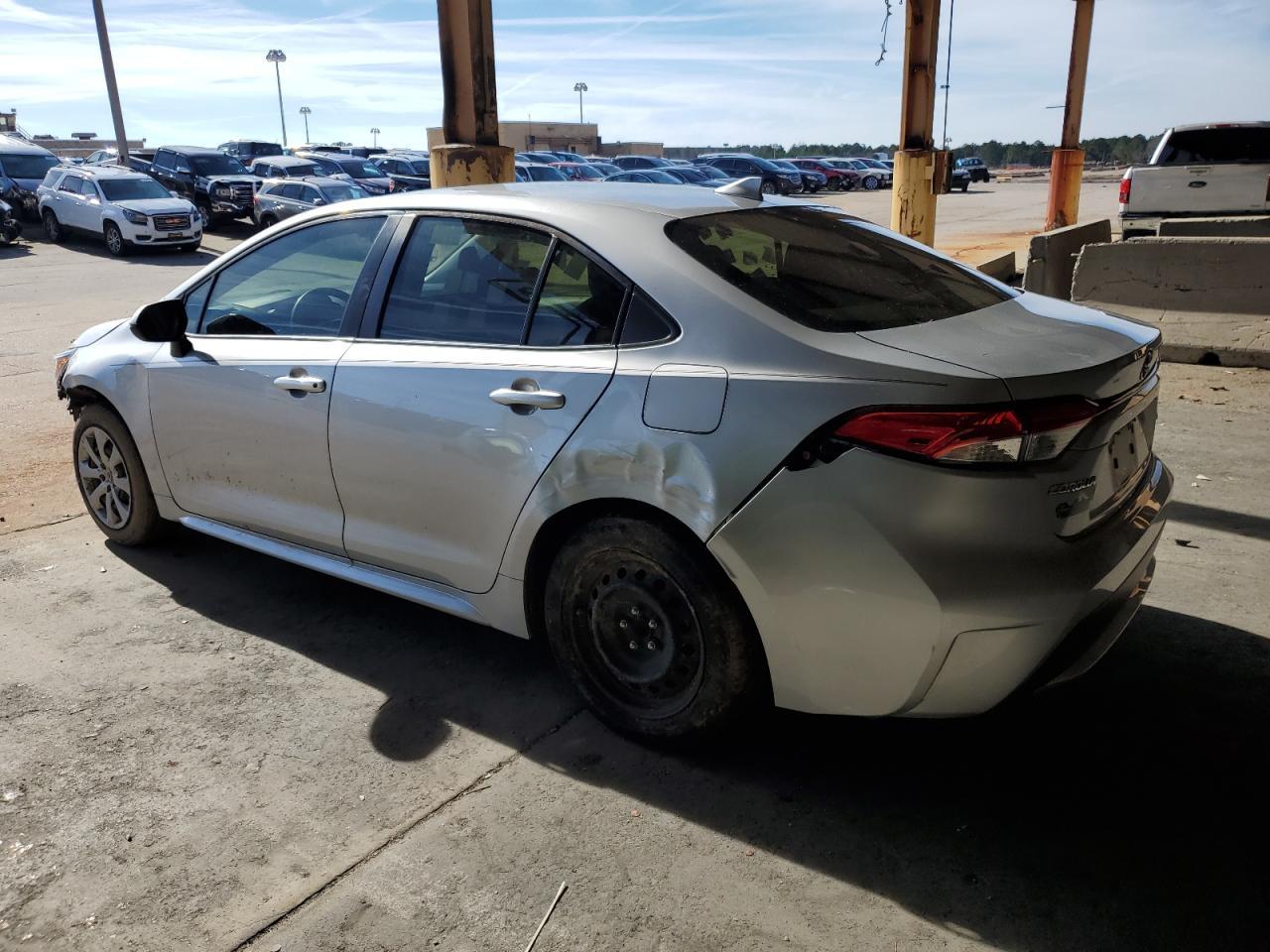2021 TOYOTA COROLLA LE - Фото 2