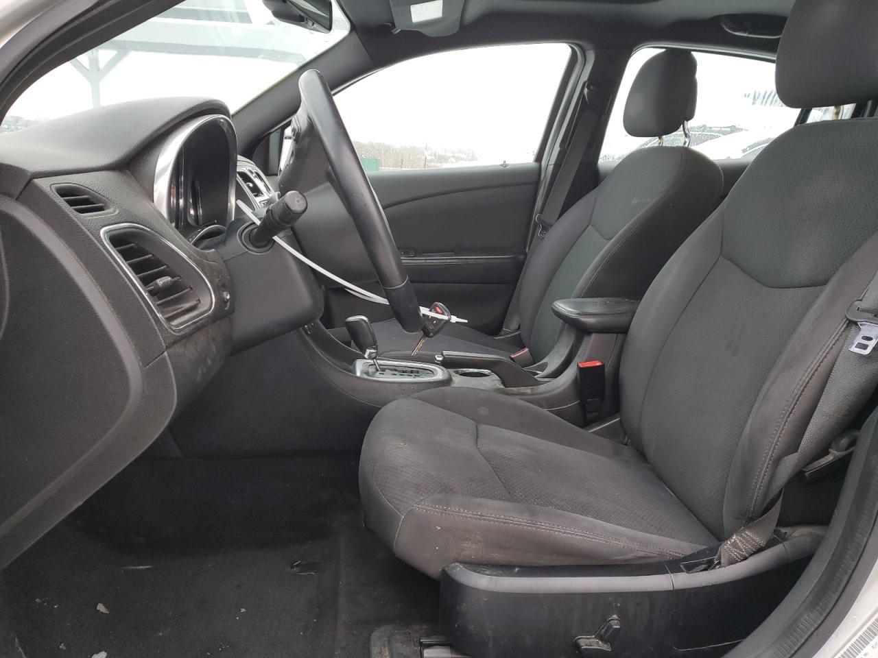 2012 CHRYSLER 200 TOURIN - Фото 7