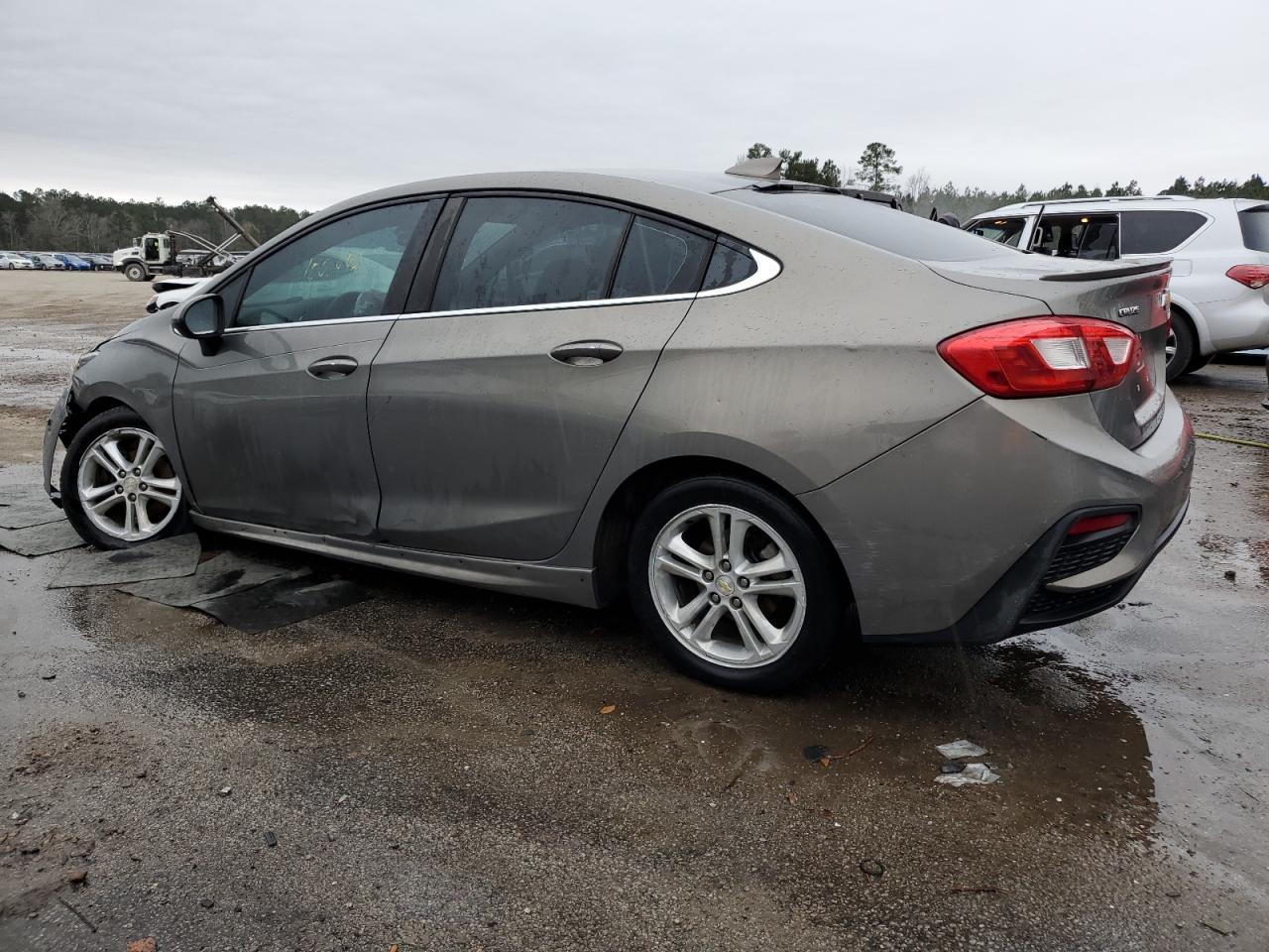 2017 CHEVROLET CRUZE LT - Image 2