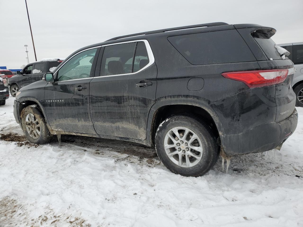 2021 CHEVROLET TRAVERSE L - Image 2