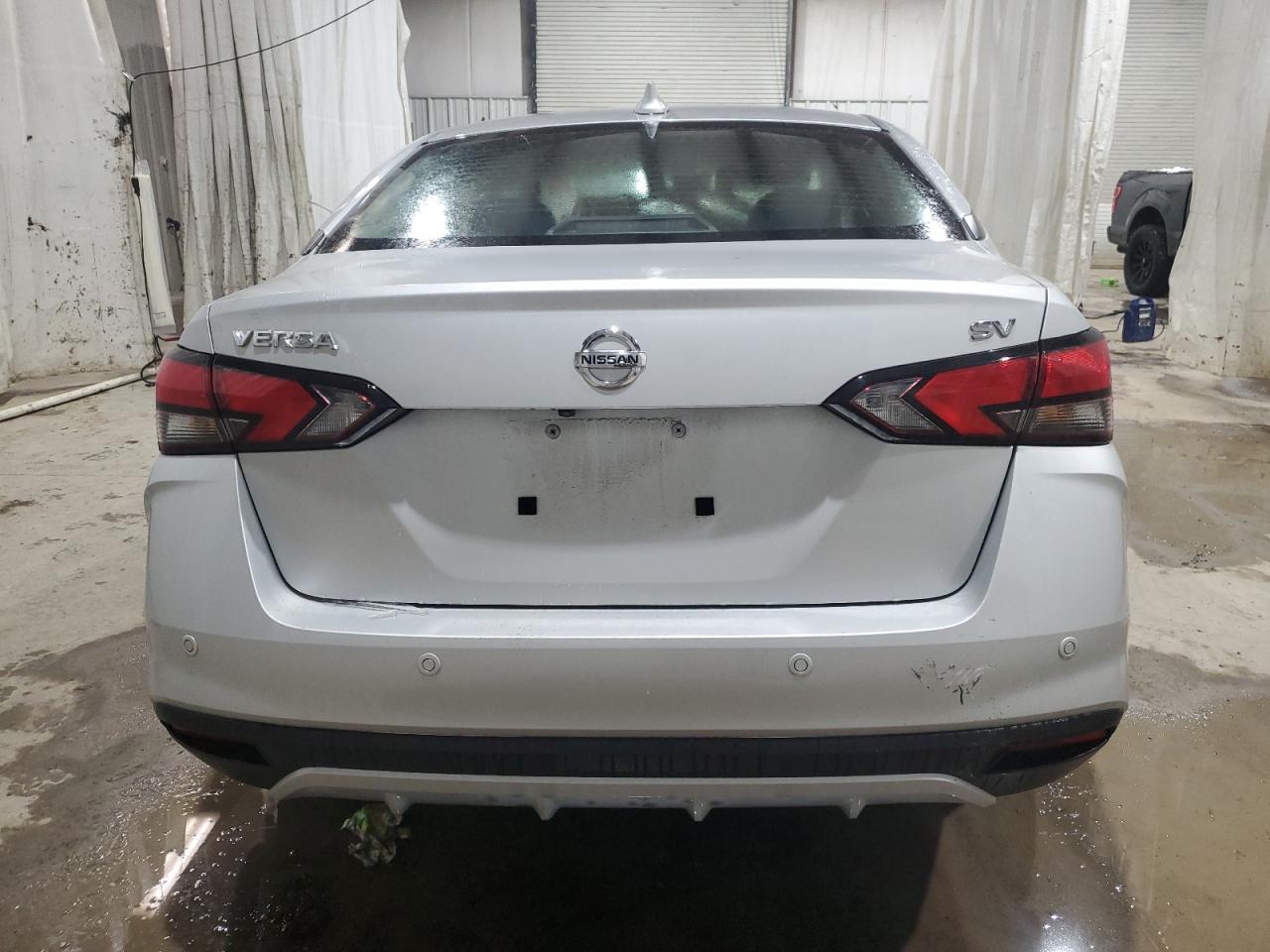2021 NISSAN VERSA SV - Image 6