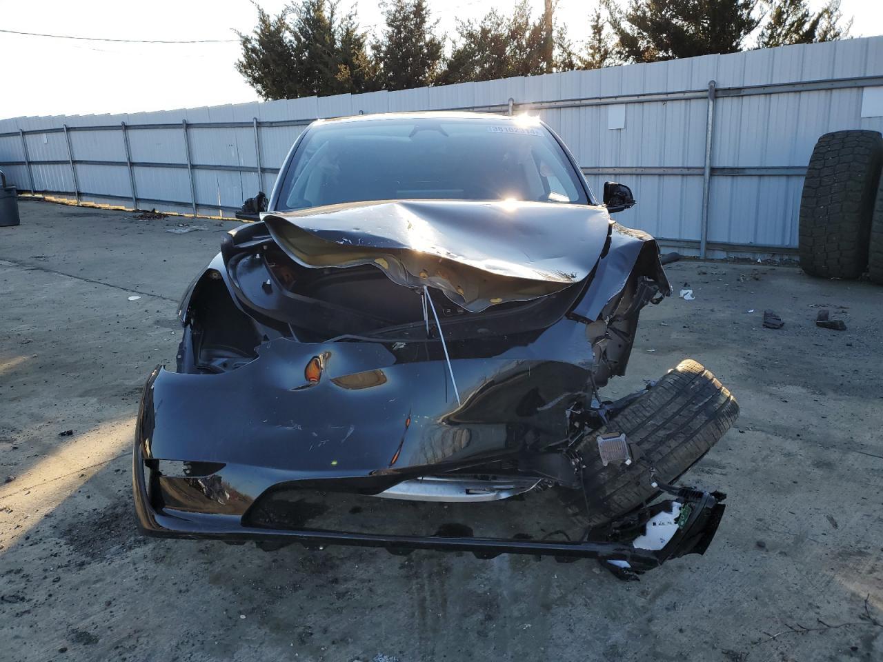 2023 TESLA MODEL Y - Image 5