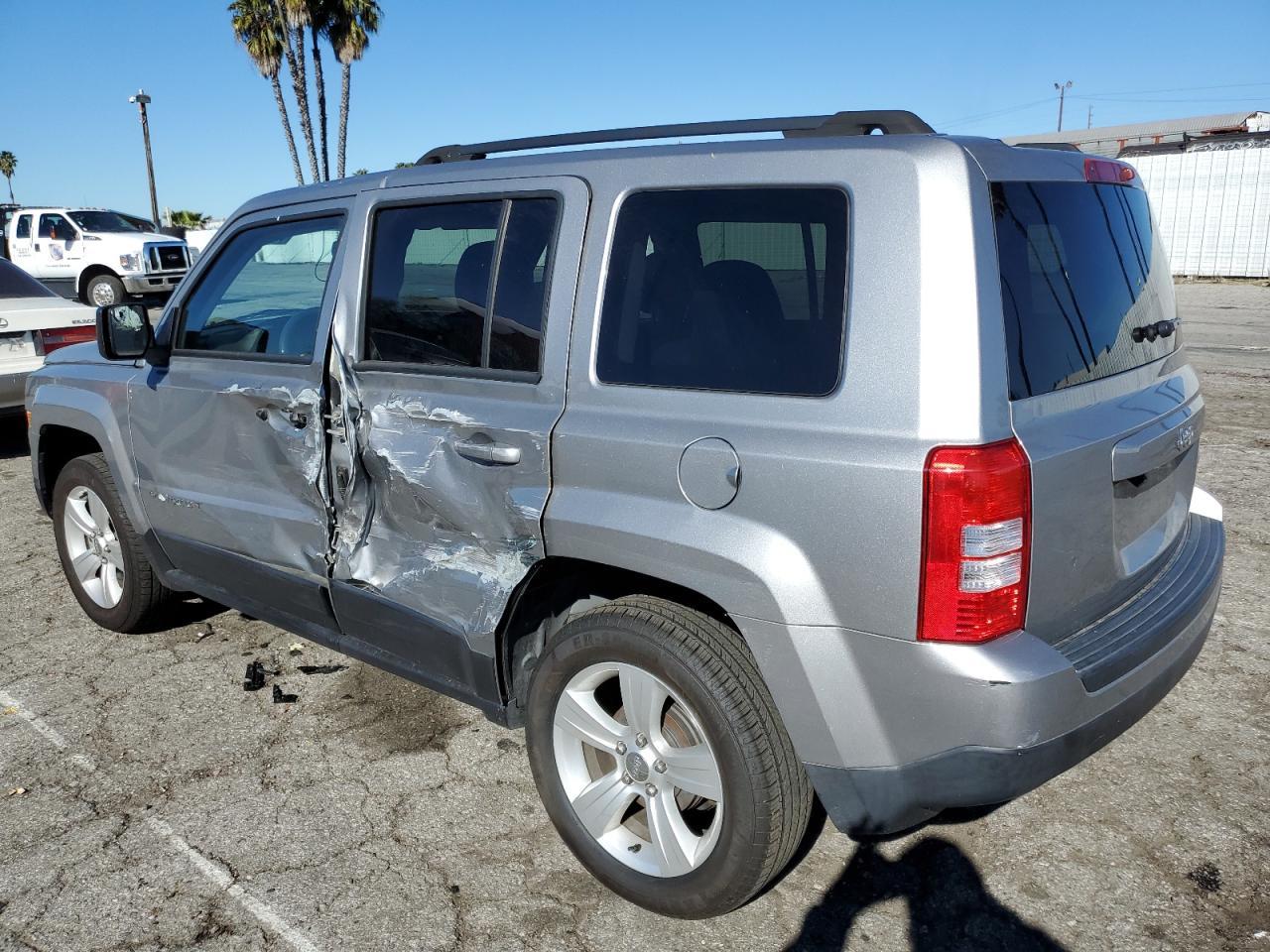 2016 JEEP PATRIOT LA - Фото 2