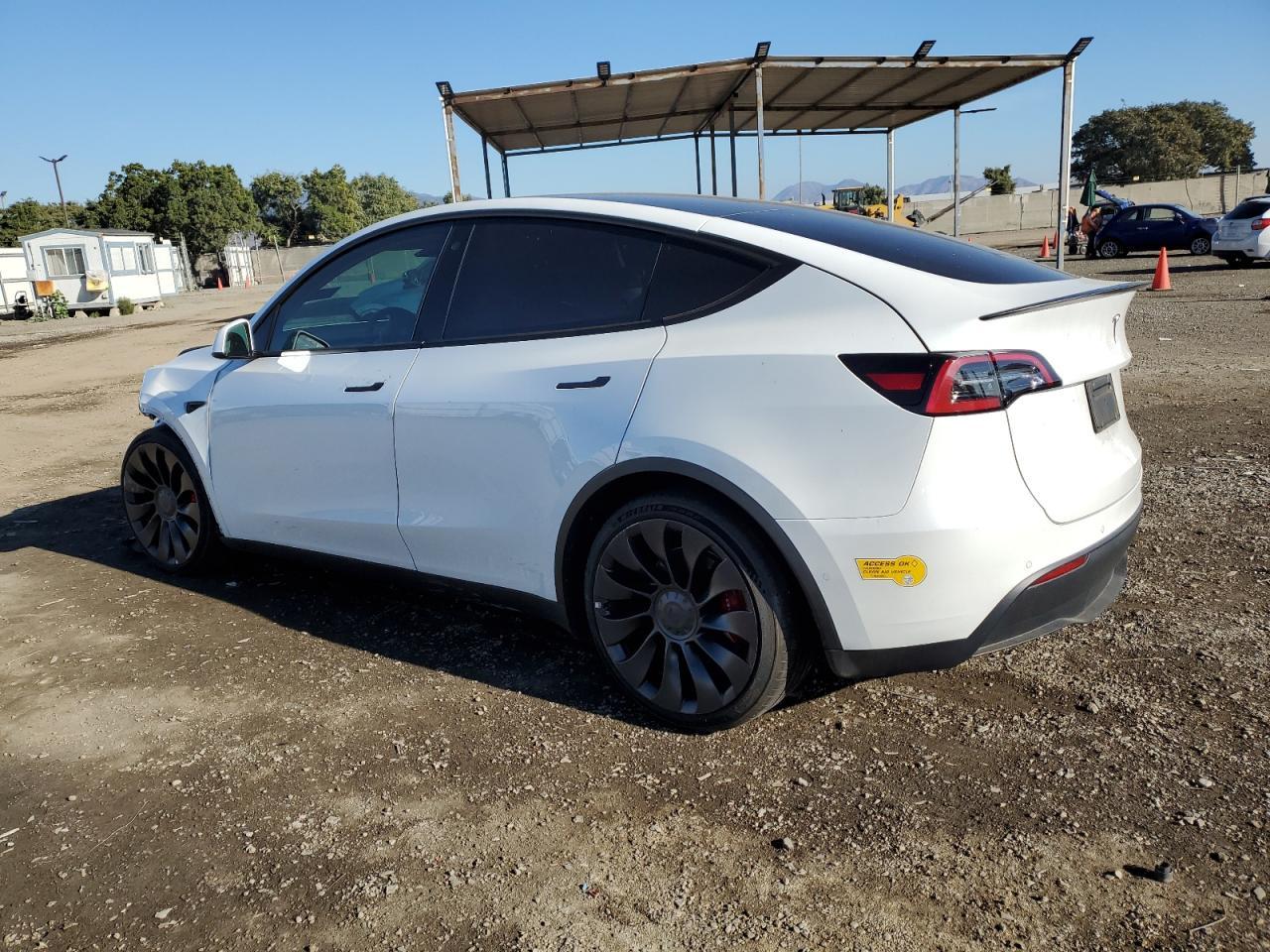 2022 TESLA MODEL Y - Image 2
