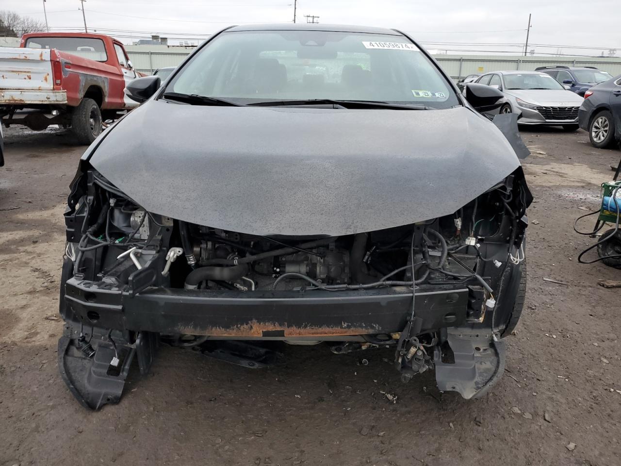 2019 TOYOTA COROLLA L - Фото 5