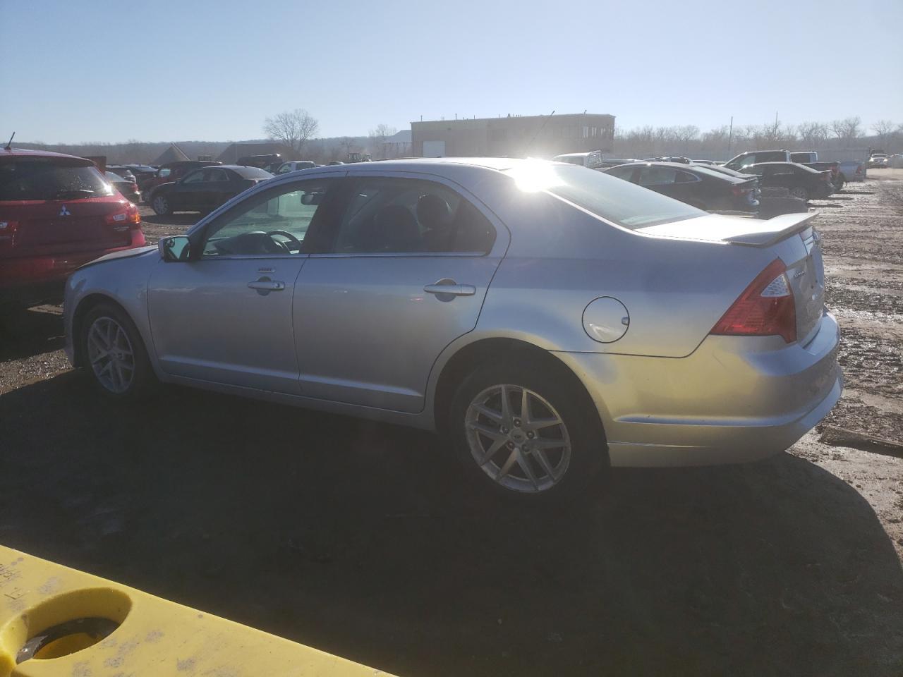 2012 FORD FUSION SEL - Image 2