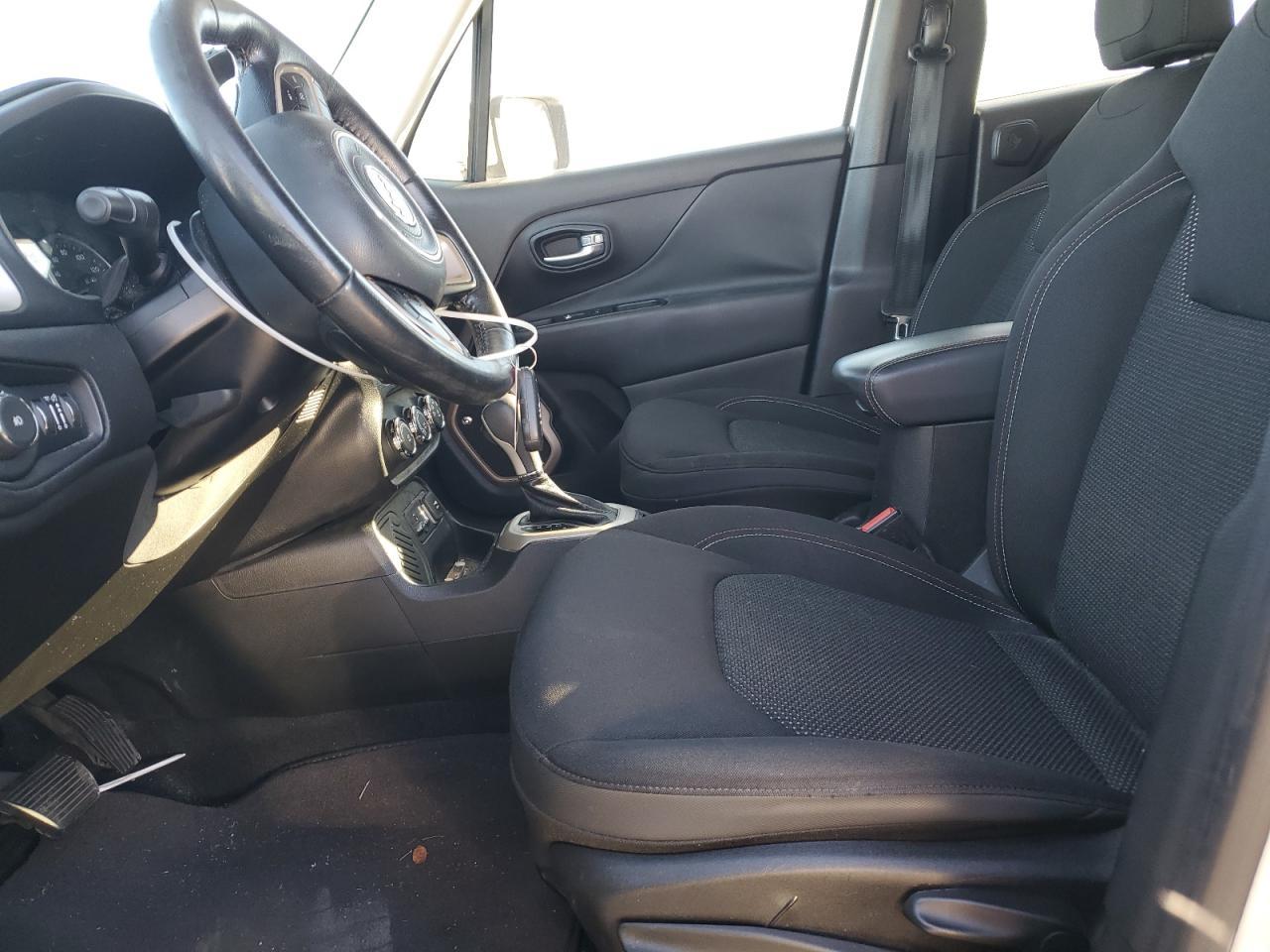 2016 JEEP RENEGADE L - Image 7