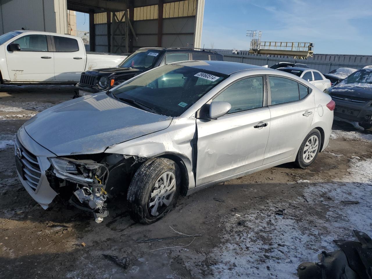 2017 HYUNDAI ELANTRA SE