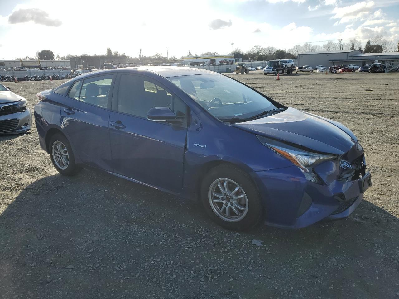 2016 TOYOTA PRIUS - Фото 4