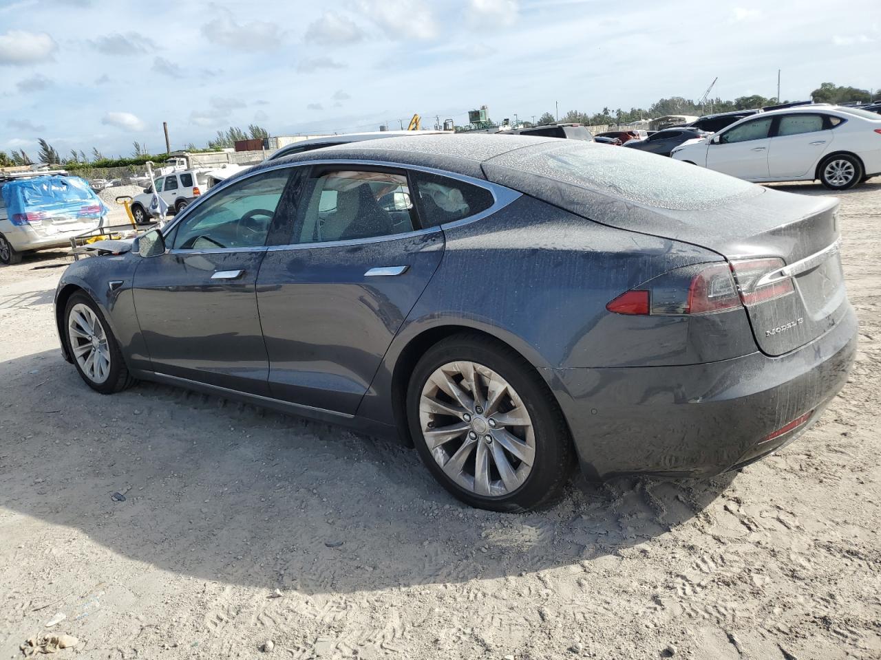 2017 TESLA MODEL S - Image 2