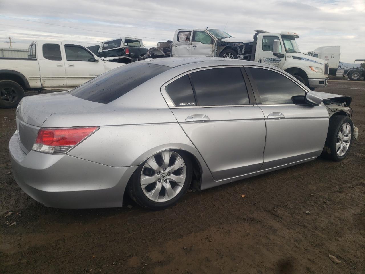 2010 HONDA ACCORD EXL - Фото 3