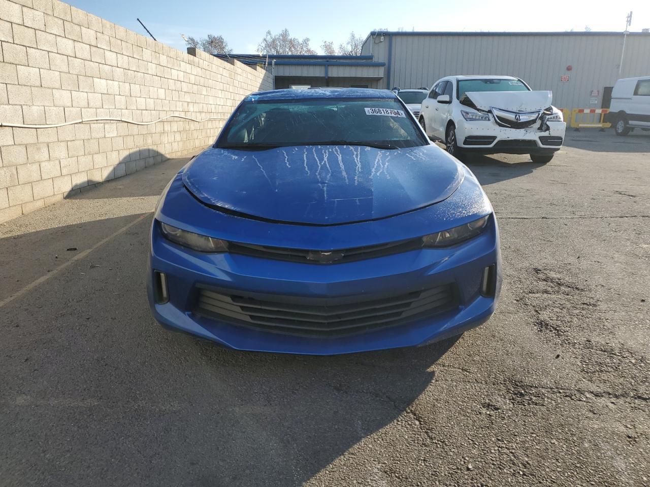 2018 CHEVROLET CAMARO LT - Image 5