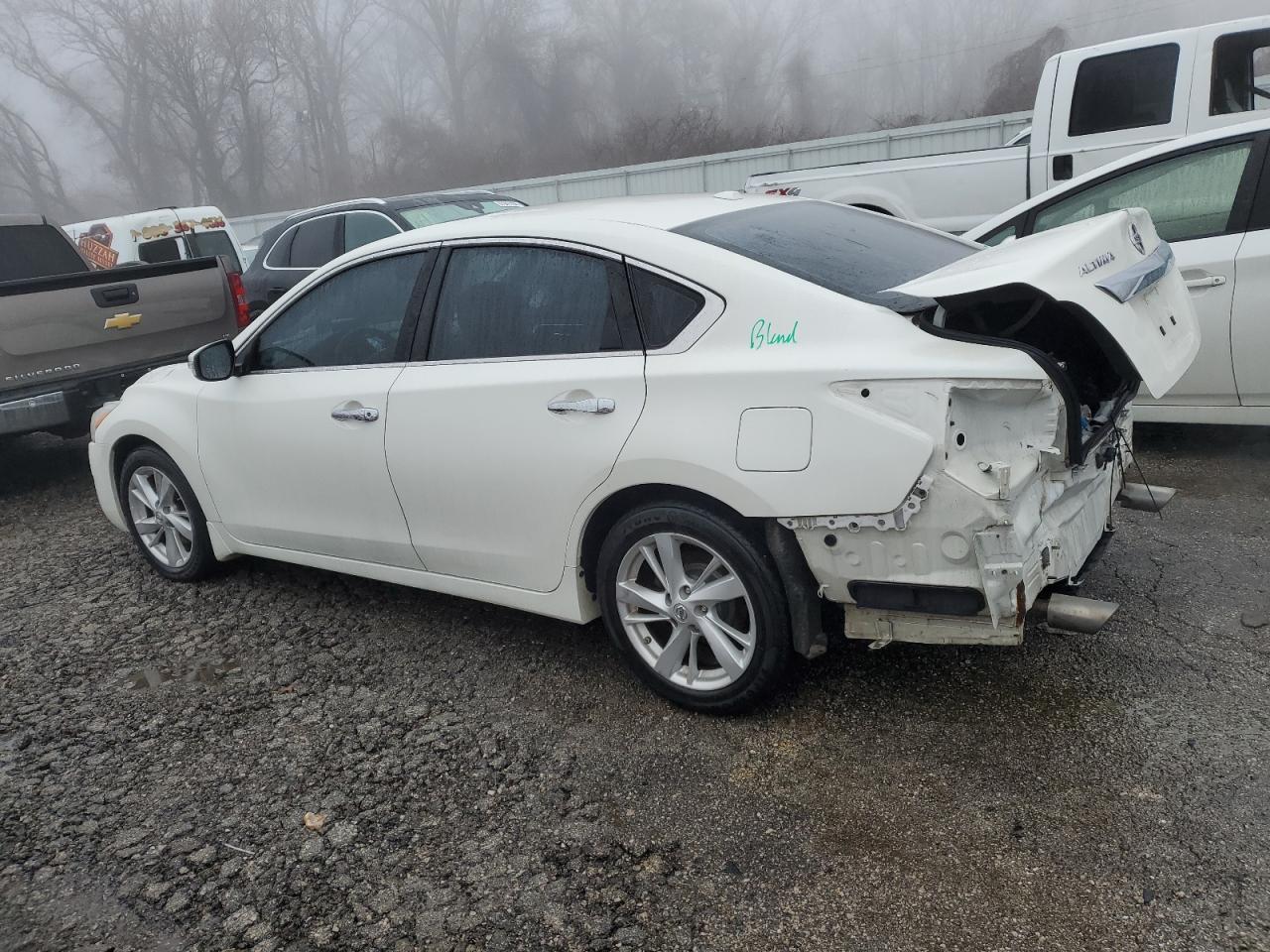 2015 NISSAN ALTIMA 2.5 - Фото 2
