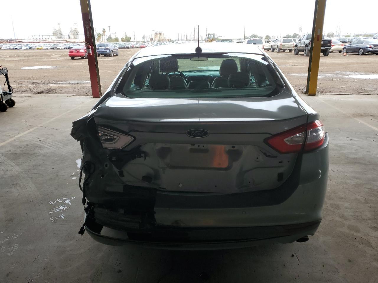 2013 FORD FUSION SE - Фото 6