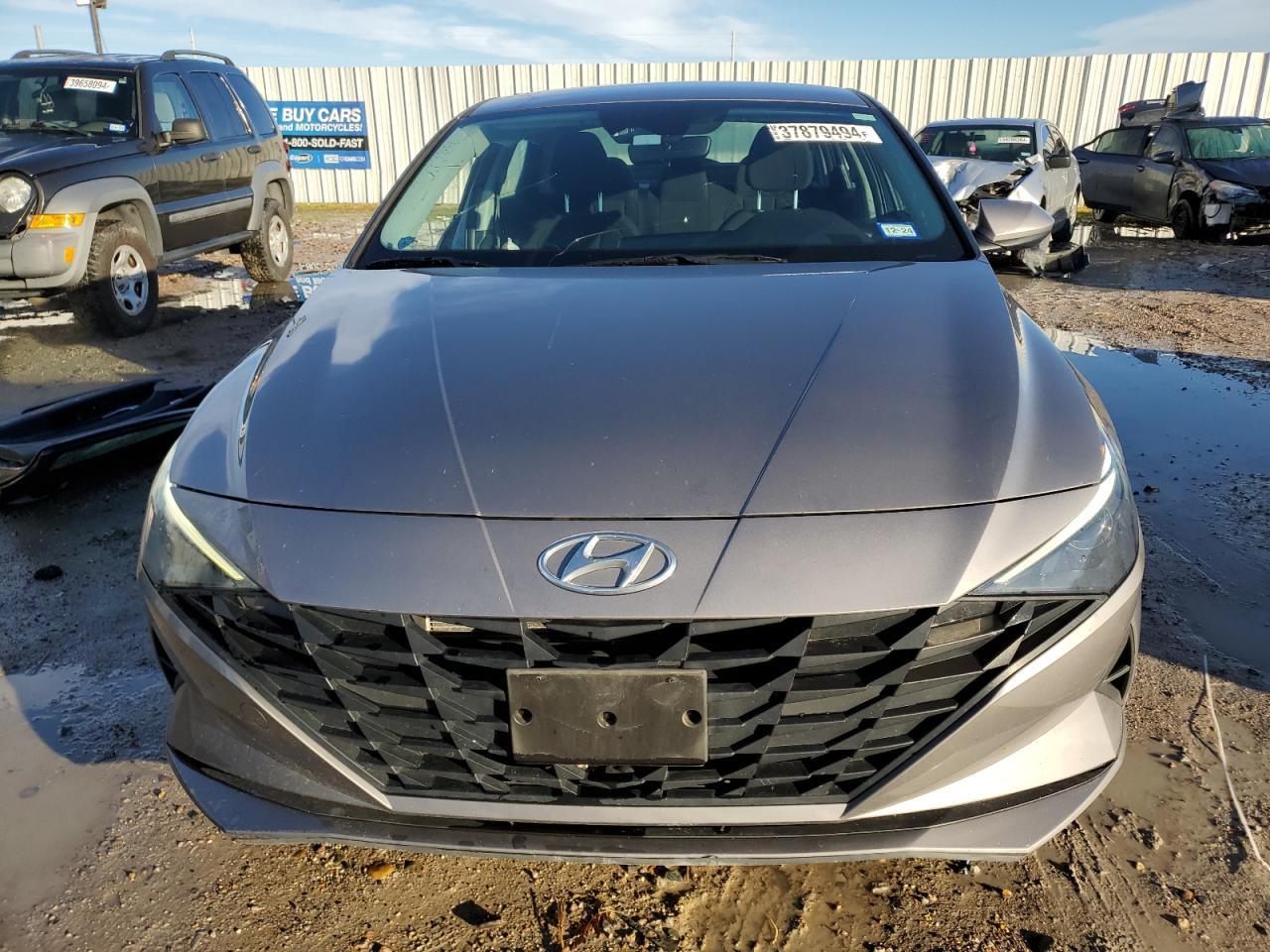 2023 HYUNDAI ELANTRA SE - Image 5