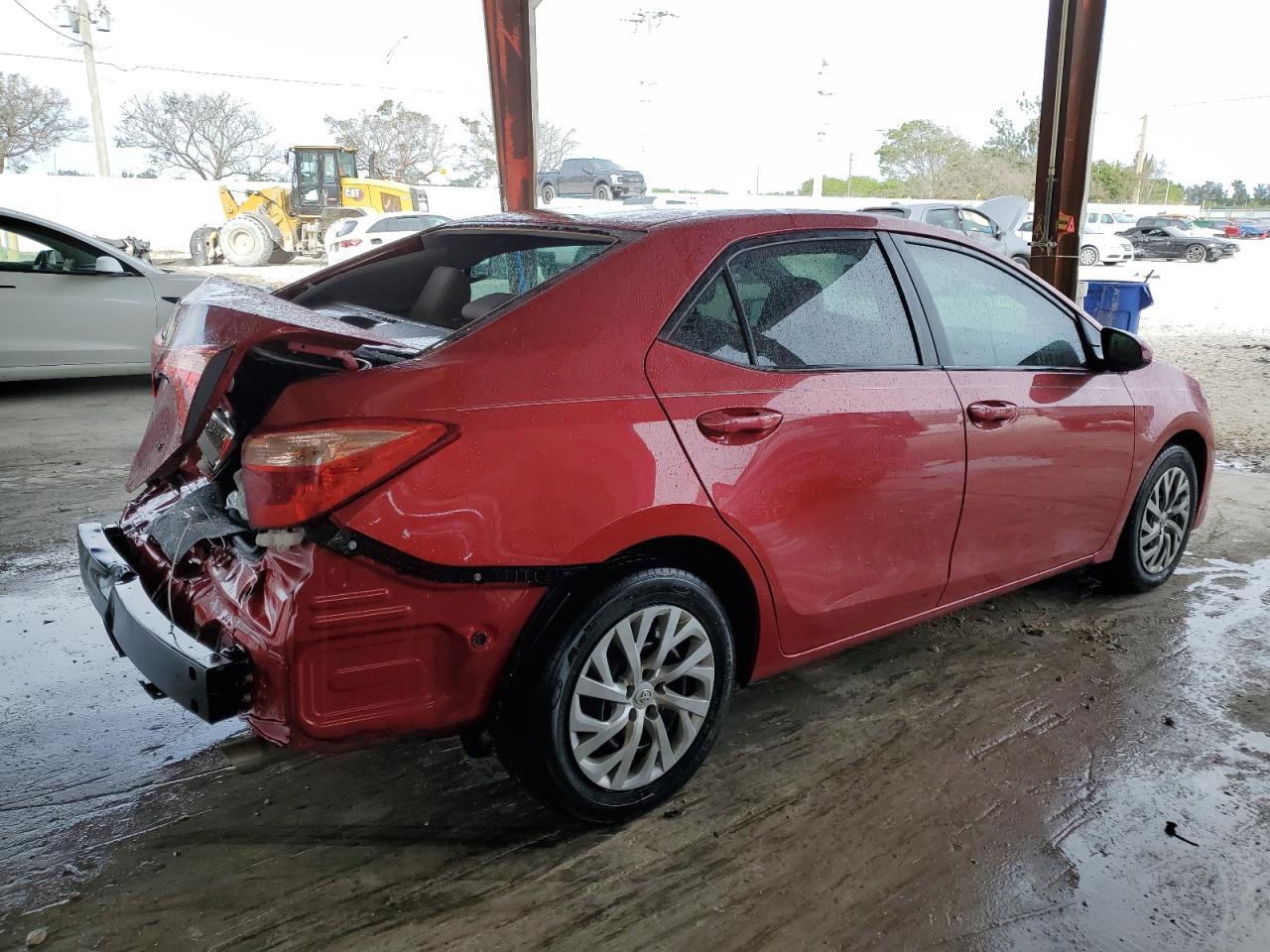 2019 TOYOTA COROLLA L - Image 3