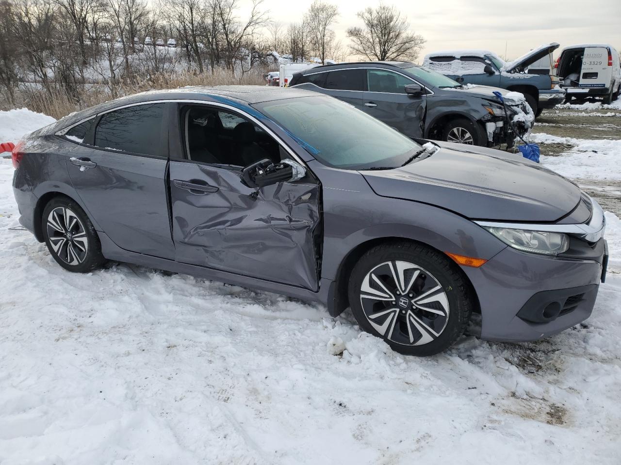 2017 HONDA CIVIC EXL - Image 4