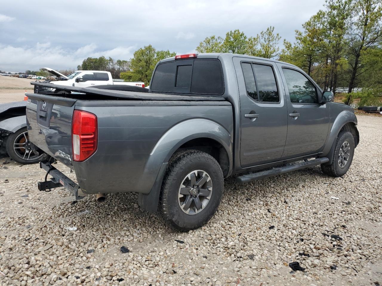 2016 NISSAN FRONTIER S - Image 3