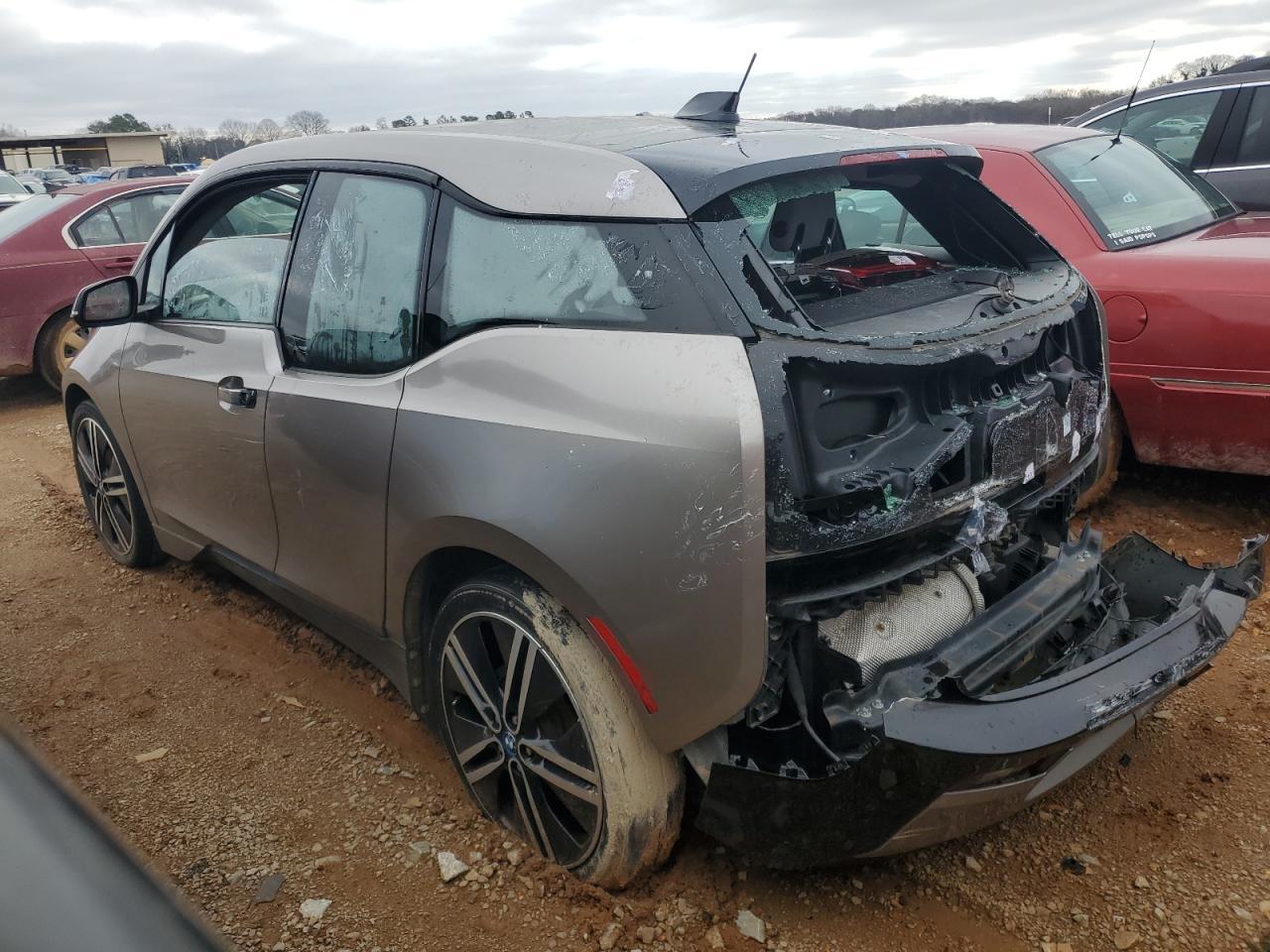 2015 BMW I3 REX - Фото 2