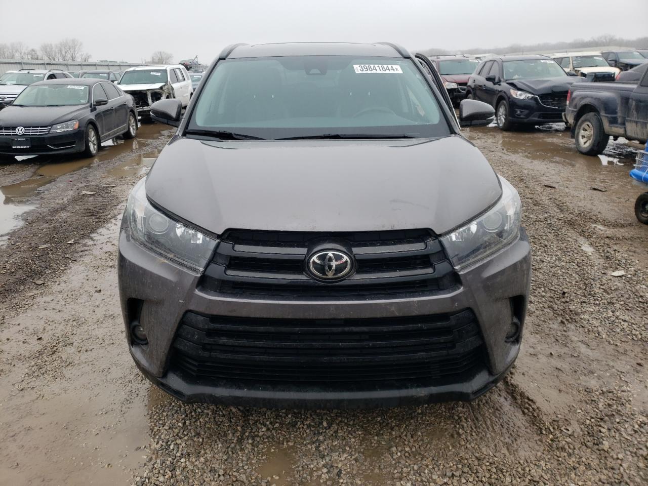 2019 TOYOTA HIGHLANDER - Фото 5