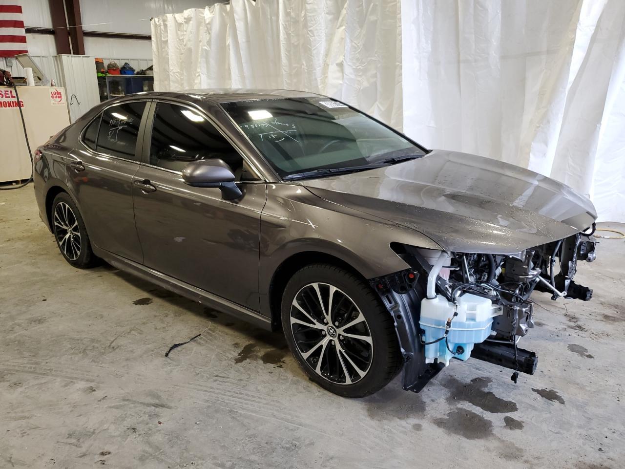 2019 TOYOTA CAMRY L - Image 4