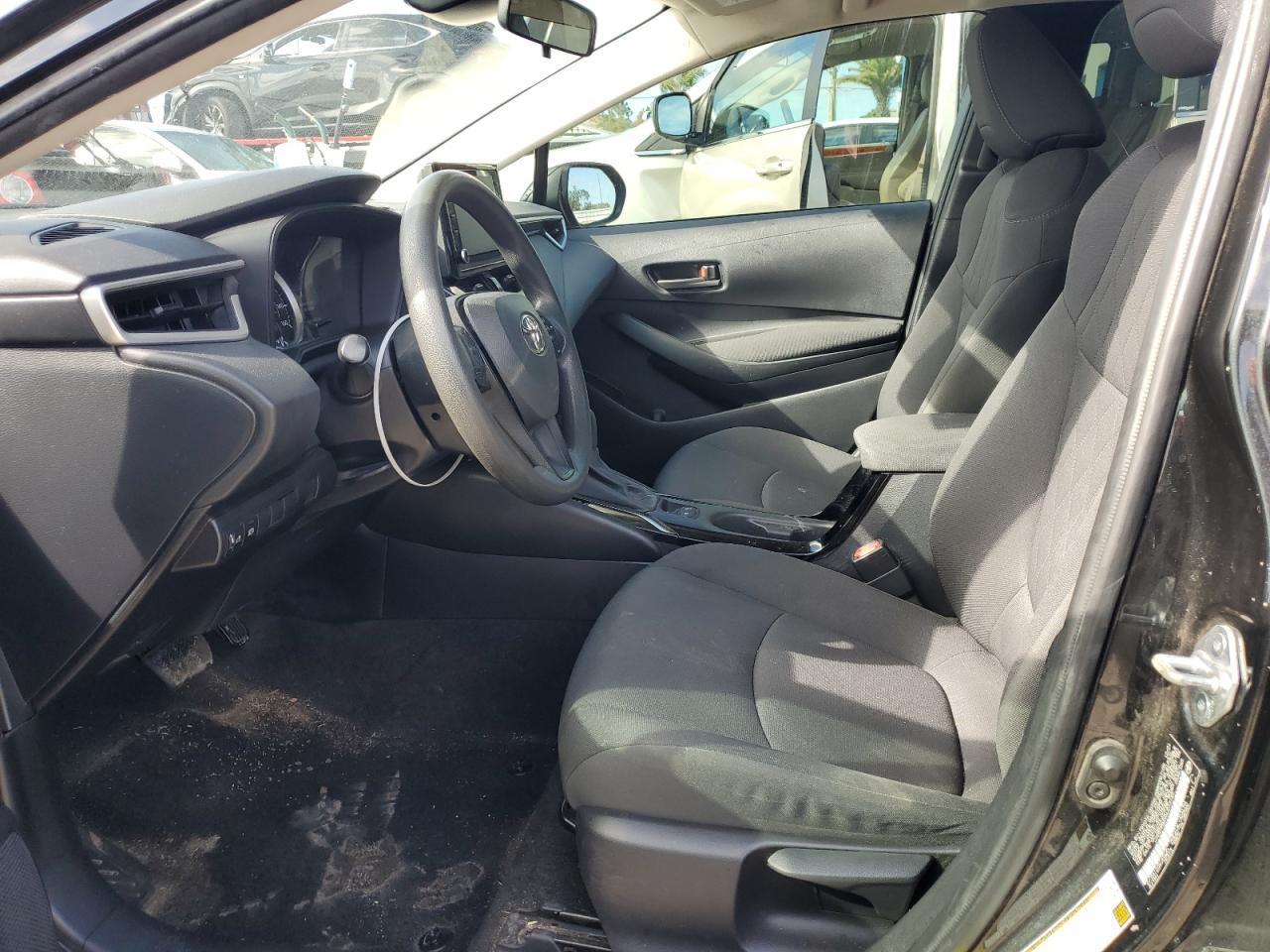 2022 TOYOTA COROLLA LE - Фото 7