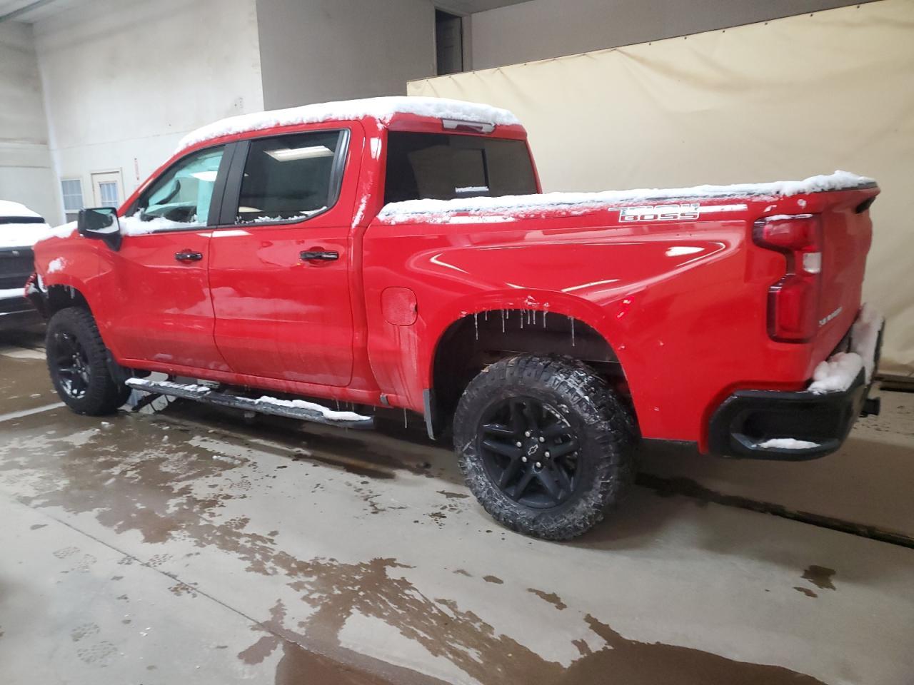 2023 CHEVROLET SILVERADO - Фото 2