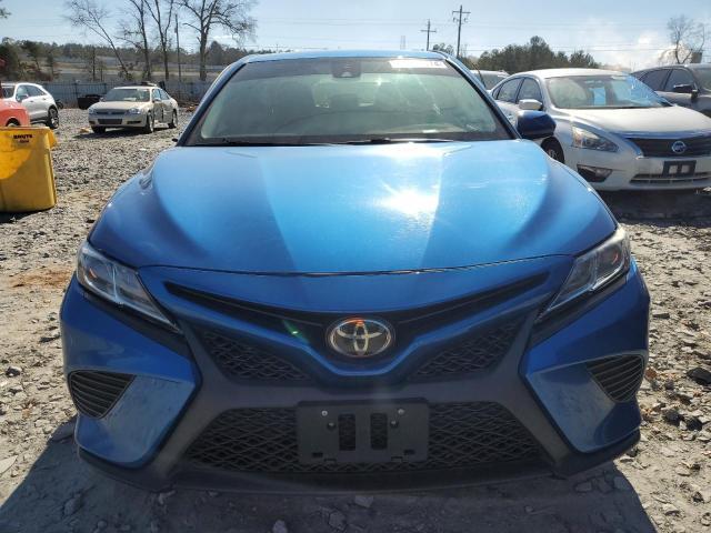 2020 Toyota Camry Se - Фото 5