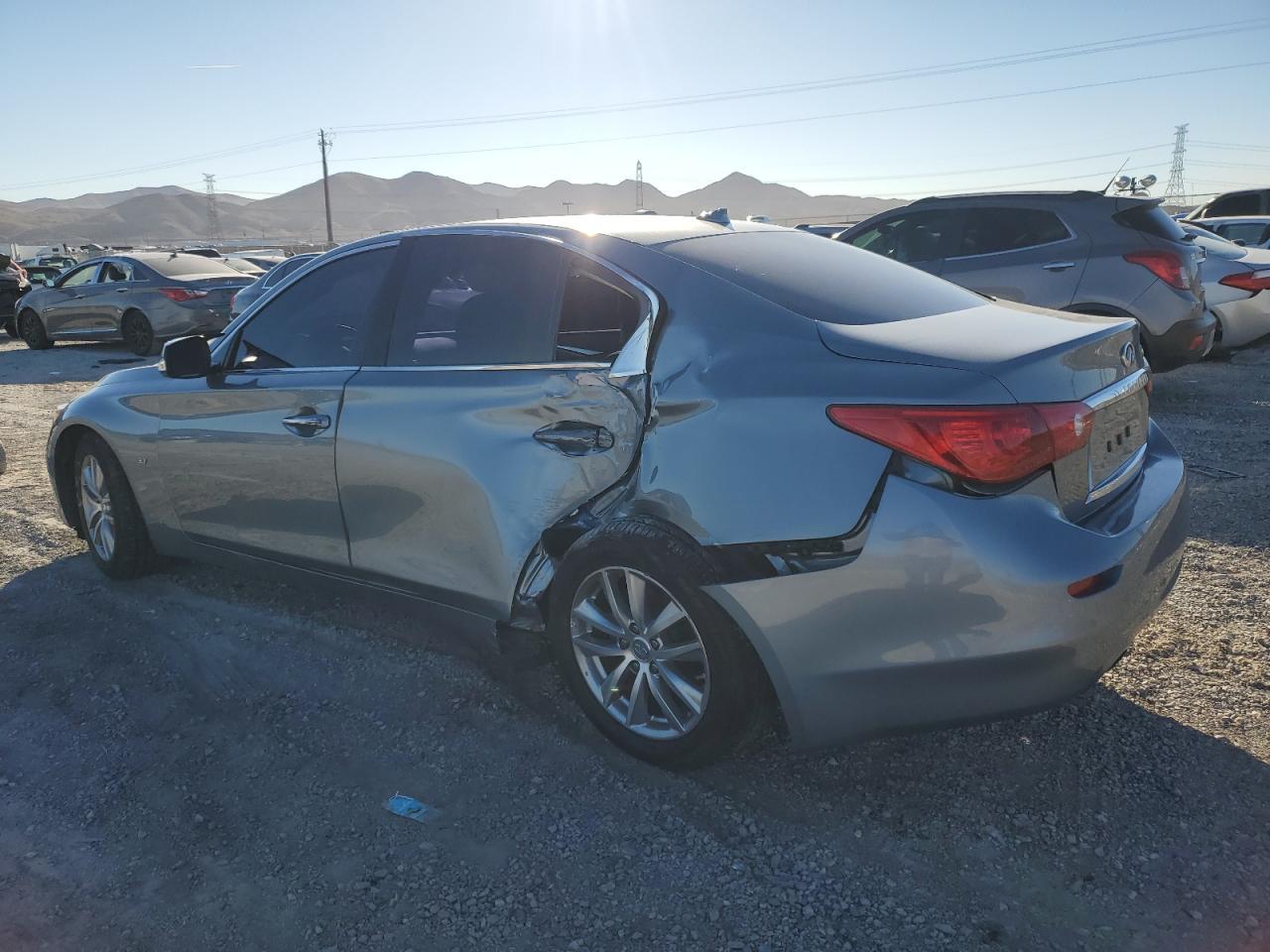 2015 INFINITI Q50 BASE - Фото 2