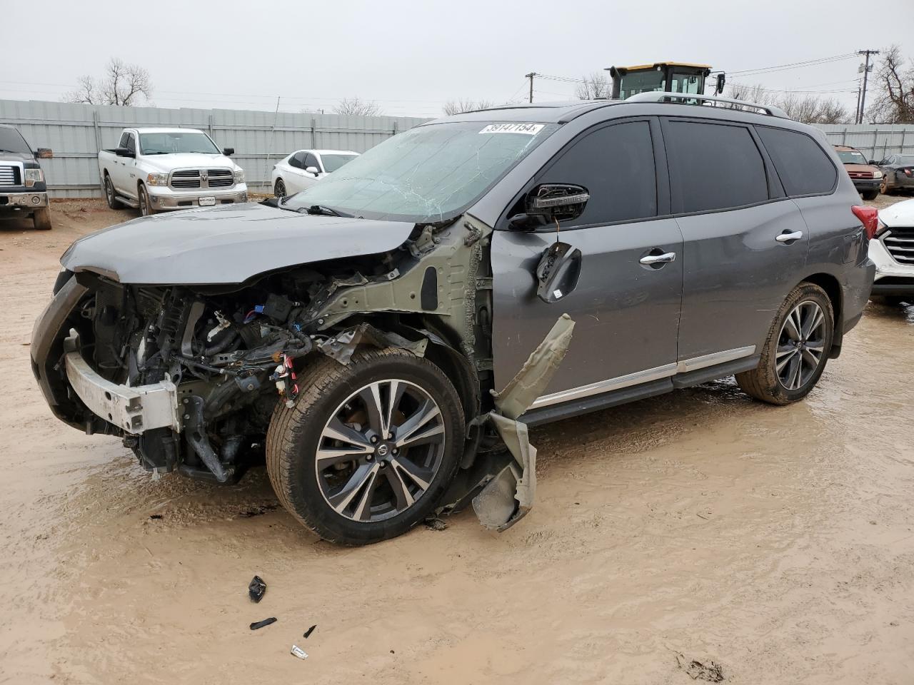 2017 NISSAN PATHFINDER