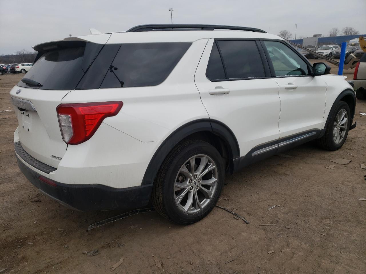 2022 FORD EXPLORER X - Image 3