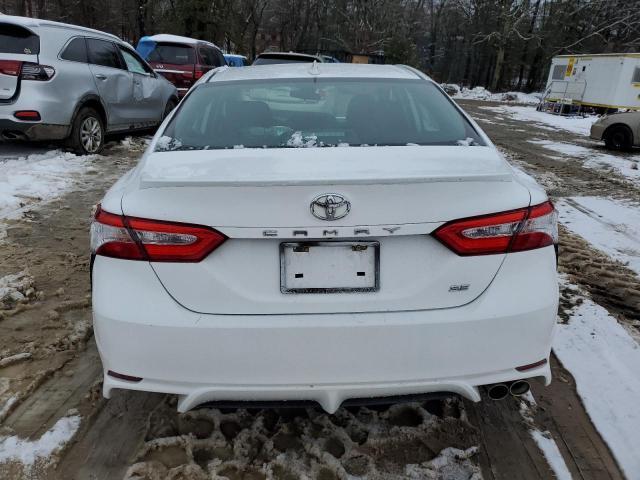 2020 Toyota Camry Se - Фото 6