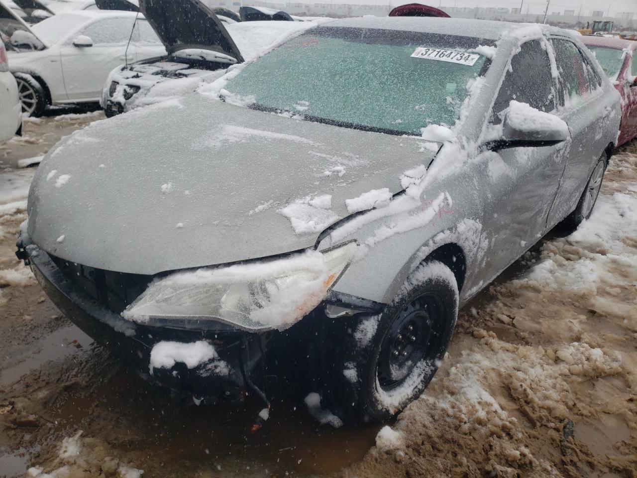 2016 TOYOTA CAMRY LE